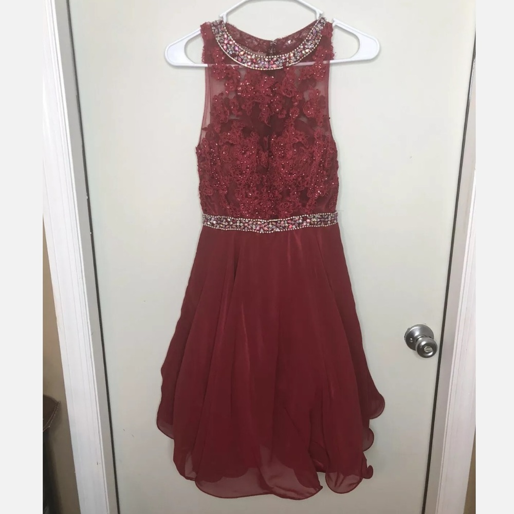 Prom Girl Dancing Queen Short Sleeveless Beaded Fit and Flare Party Dress XS